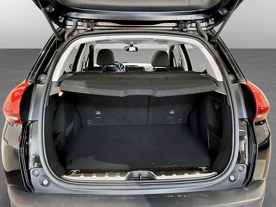 Bild på Peugeot 2008 Allure 1.2 PT 110hk Aut PANO B-KAMERA