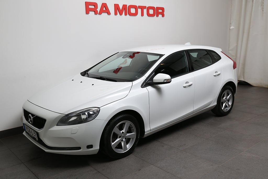 Volvo V40 T2 Business Aut Motorv Dragkrok 2017
