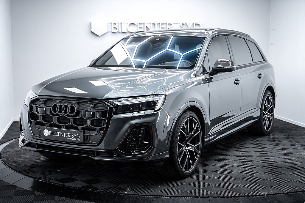 Audi Q7 50 TDI|Quattro|S-Line|Kolfiber|360°|Pano|7-sits|286hk