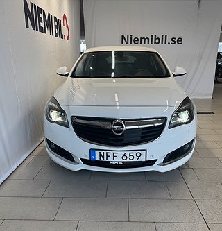 Opel Insignia 2.0 CDTI 4x4 Business Drag/Rattvärme/Navi/S&V