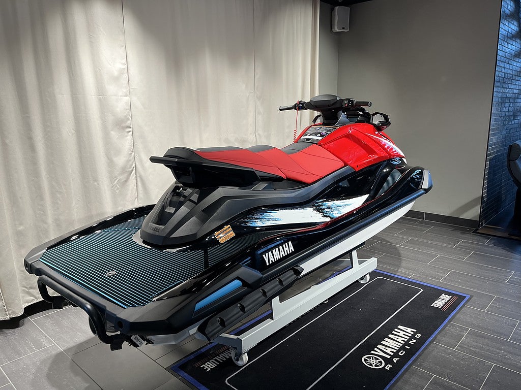 Yamaha Waverunner VX DeLuxe/Kärra på köpet! & 3,99%Ränta/125hk