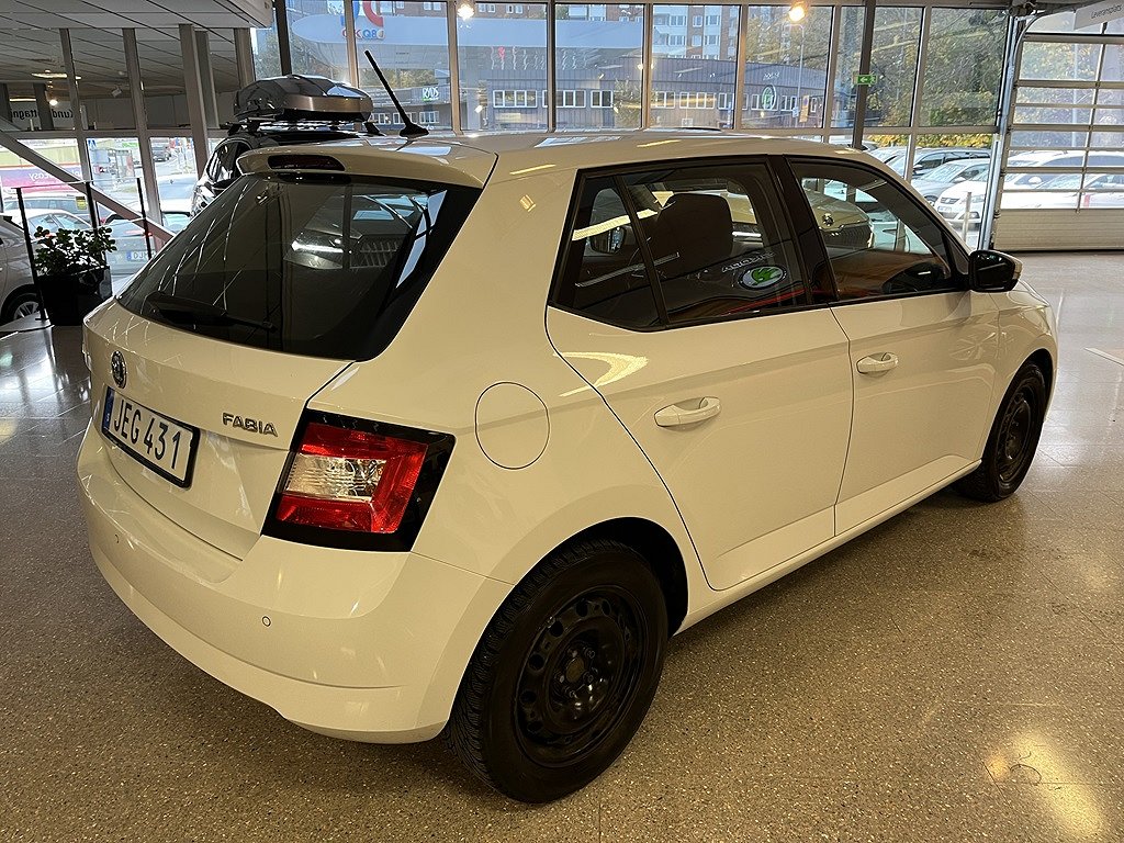 Skoda Fabia STYLE 1,2TSI 90HK VINTERHJUL/NYSERVAD