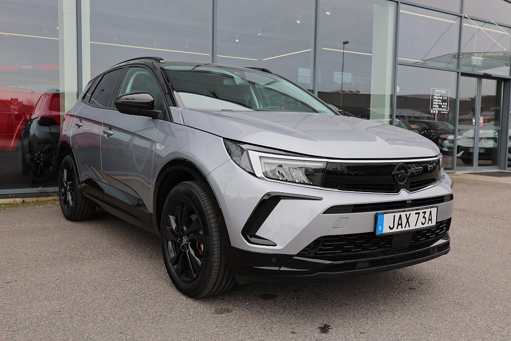 Opel Grandland Turbo 130hk Bensin Automat GS Line Kamera GPS
