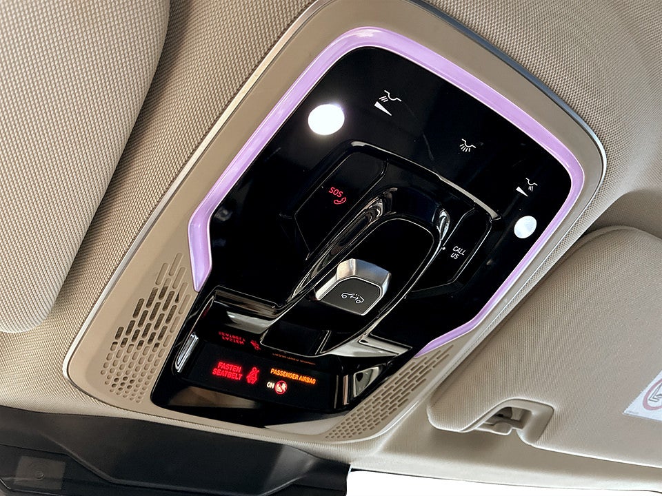 Bild på Lynk & Co 01 PHEV 261hk Aut PANO 360° KAMERA ELSTOL MED MINNE