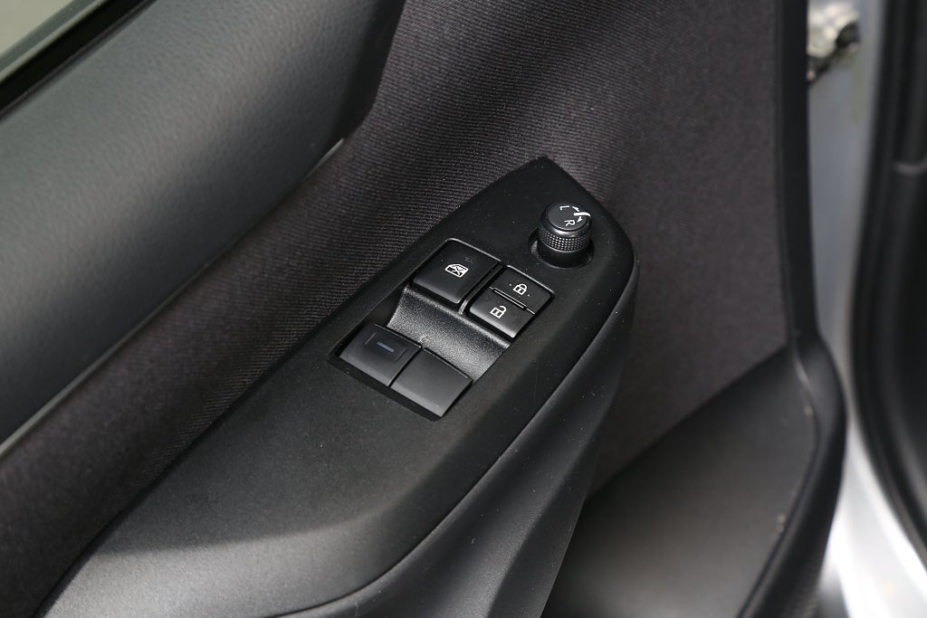 Toyota Yaris Hybrid Active Aut 5D Kamera PDC Blåtand