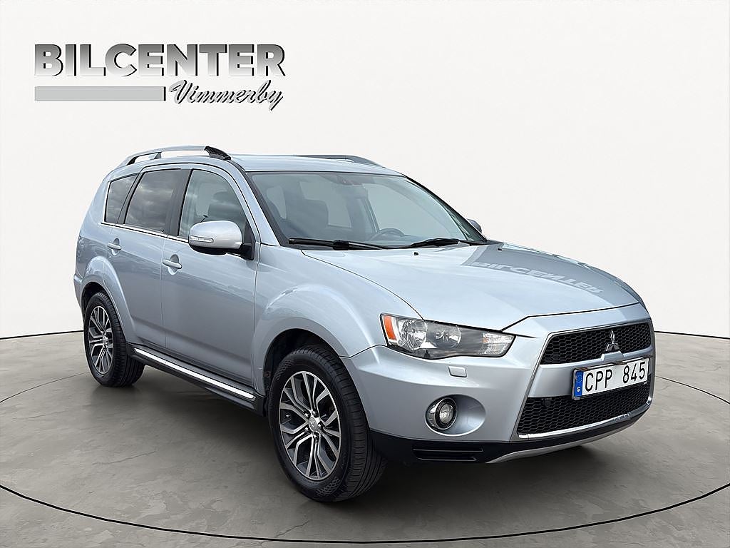 Mitsubishi Outlander Mitsubishi Outlander 2.2 Di-D 4WD Manuell, 156hk, Drag