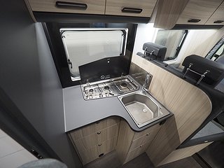 Husbil-halvintegrerad Sun Living S 75 SL 13 av 23