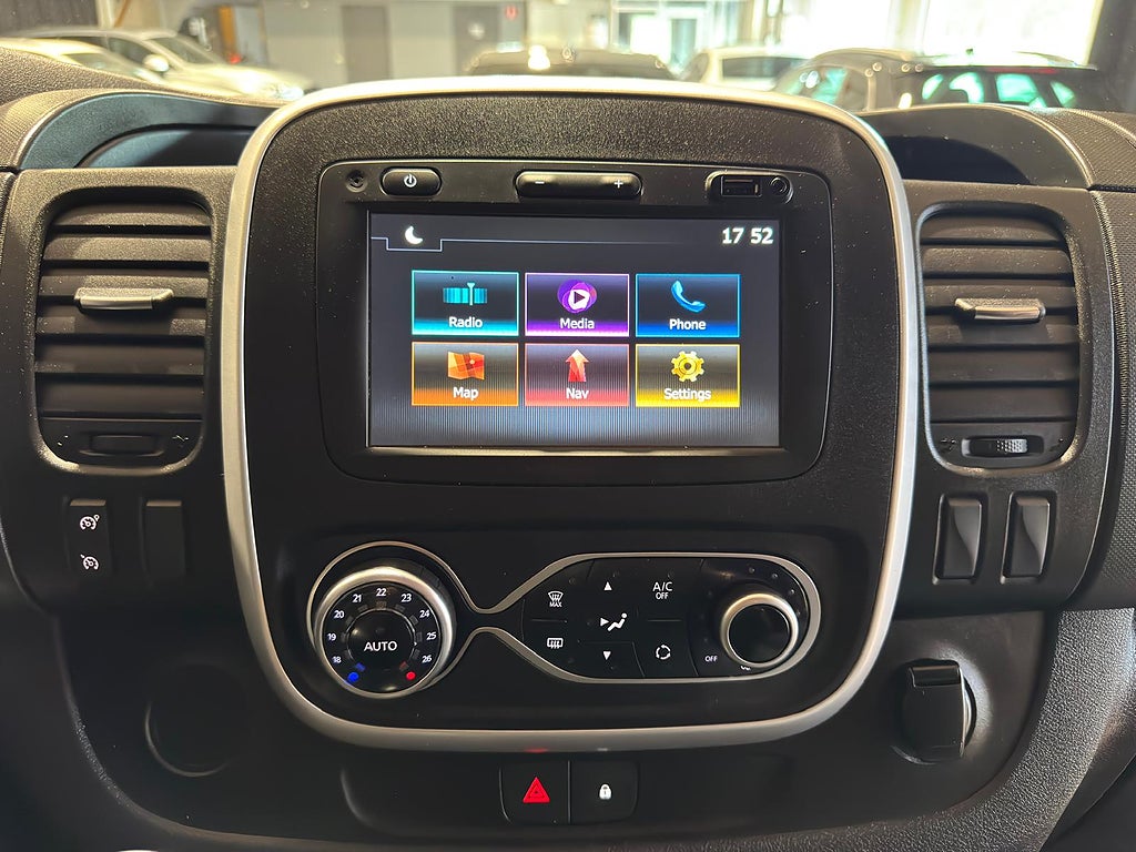 Renault trafic bild 8