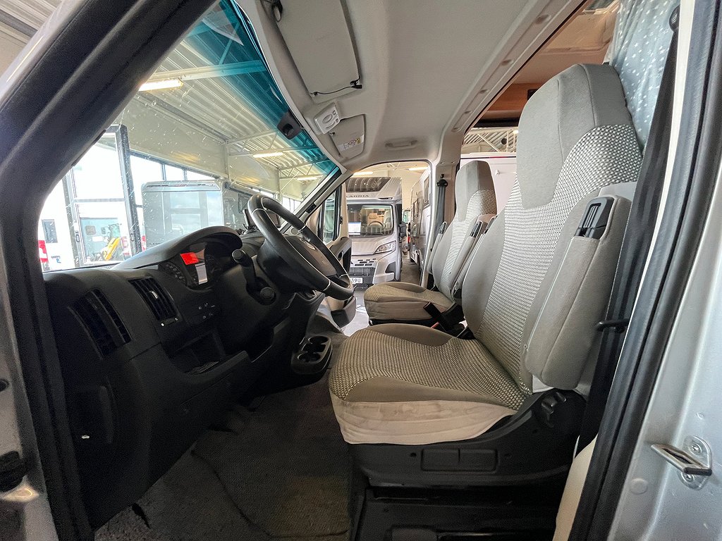 Pössl Van / Drag / Automat 150hk / EL-Patron / Under 6m - Pössl