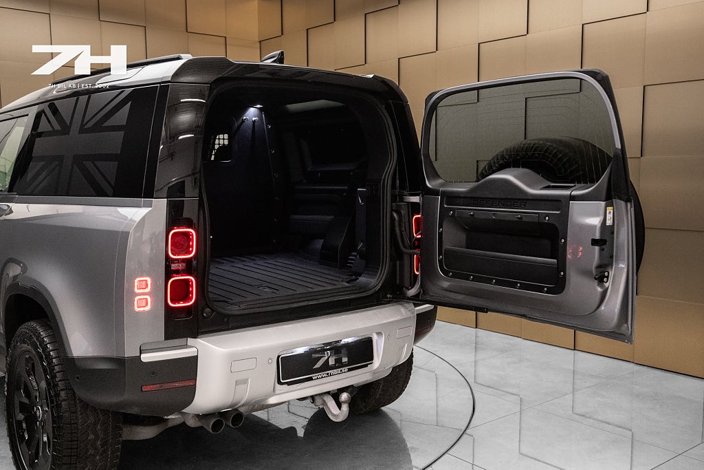 Land Rover Defender 90 D250 Hard Top / Meridian® / 360° / Vent. Minnesstola