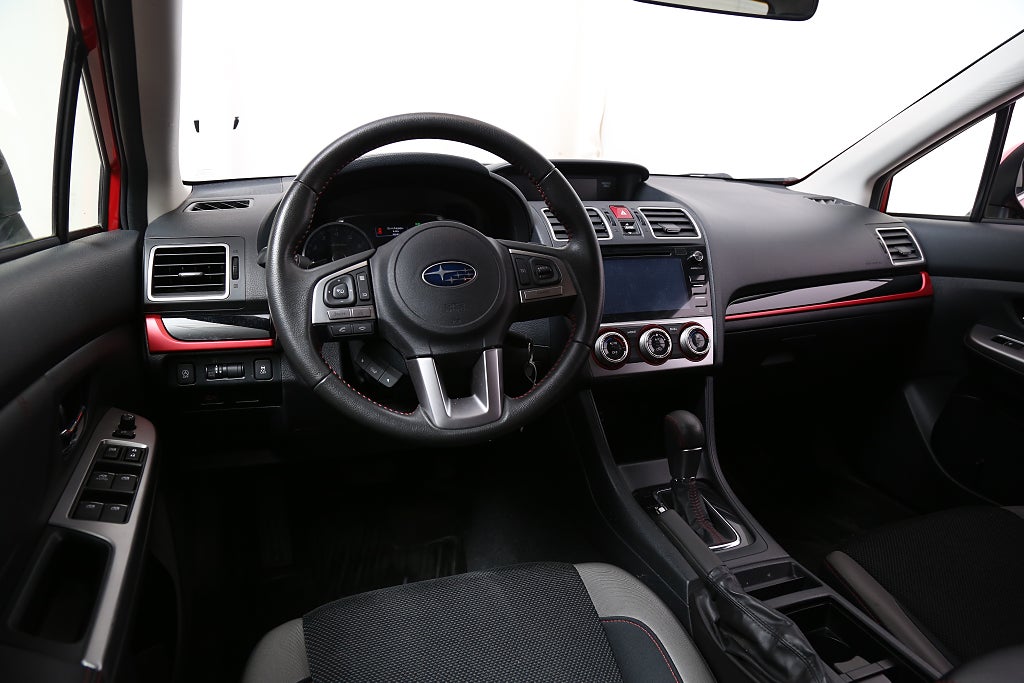 Subaru XV 2,0i 150hk Special Edition Red AWD Aut Båge + Drag 2016