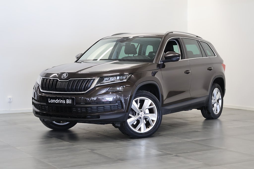 Skoda Kodiaq 2.0 4x4 Businessline Canton Drag 1Ägare V-Hjul 7-Sits 