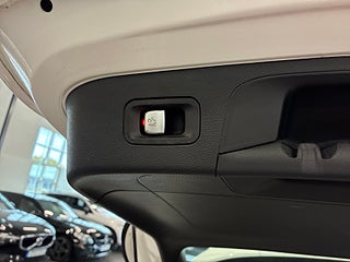 Mercedes-Benz EQC400 4MATIC S&V-Hjul/Drag/Adfart/Navi/Pvärm/Keyless/MOMS – bild 19