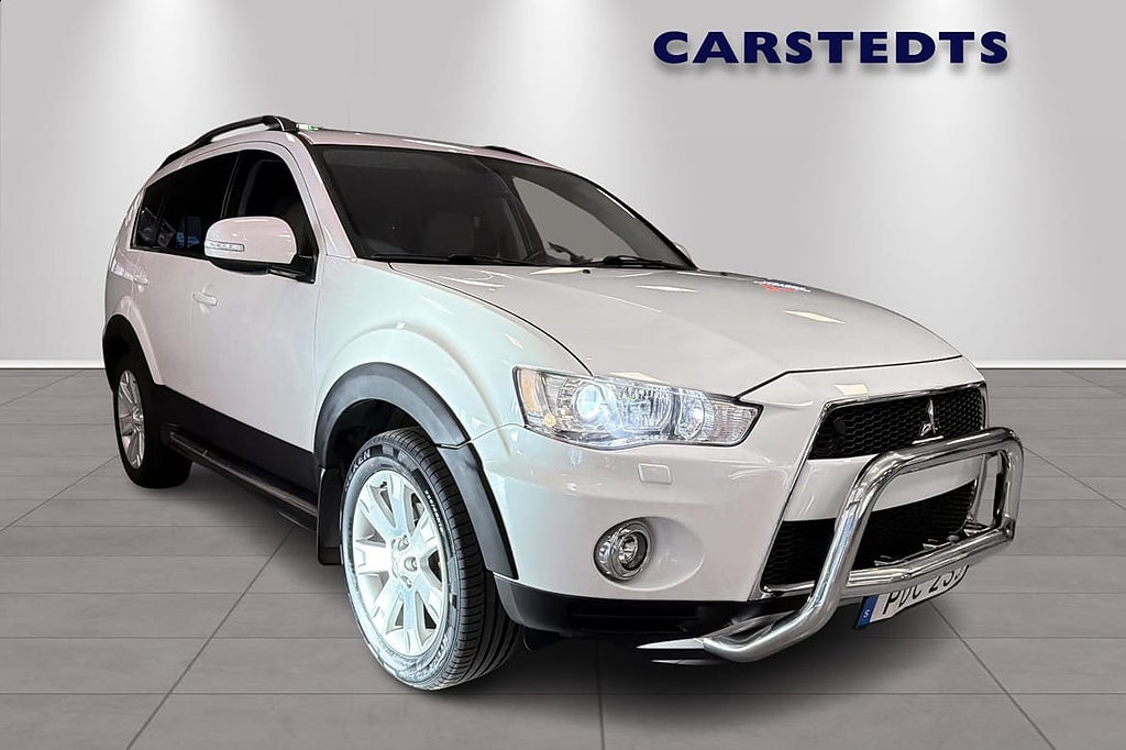 Mitsubishi Outlander 2.2 Di-D+ AWC Business 7-Sits Skinn