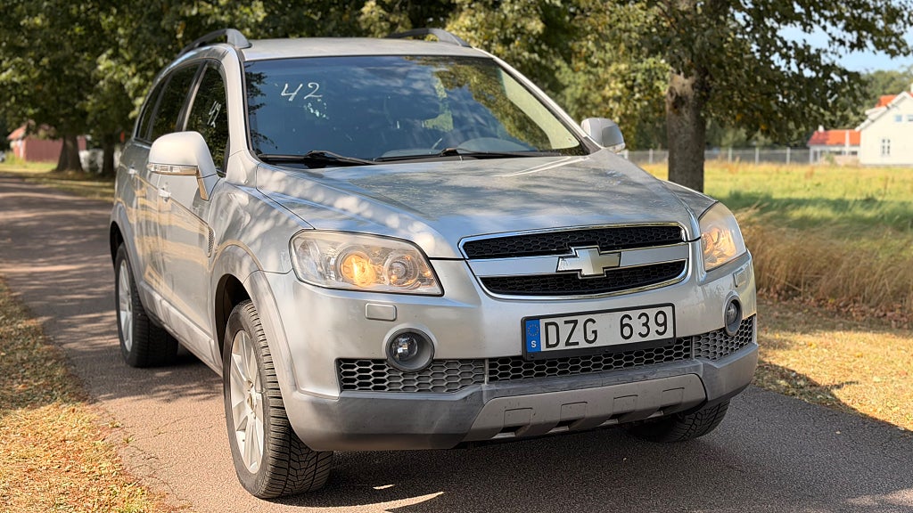 Chevrolet Captiva 2.0 TD VCDi AWD, Skinn, 7 sits, Automat, Ny besiktigad 