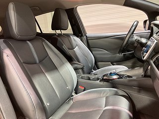 Halvkombi Nissan Leaf 7 av 20