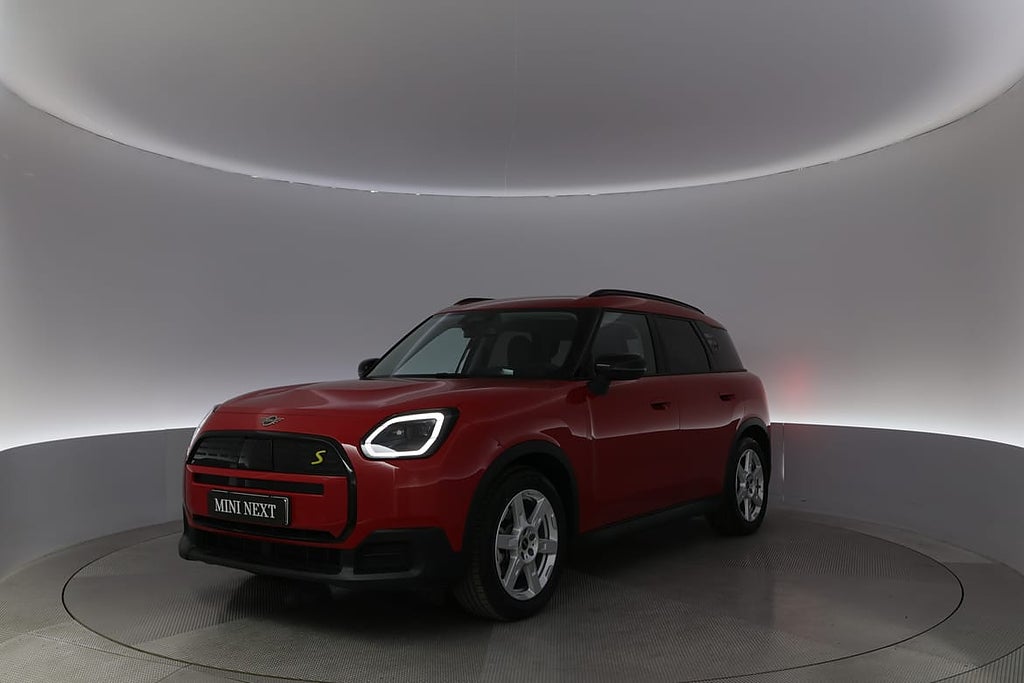 MINI Countryman SE ALL4 2,95% RÄNTEKAMPANJ med v-hjul!