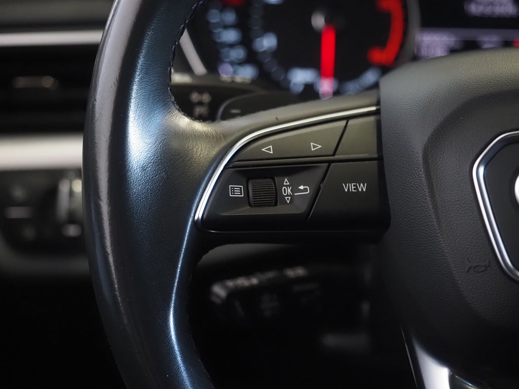 Audi A4 Avant 40 TDI Quattro Proline Alpin B-Kam Drag DVärm GPS 2022