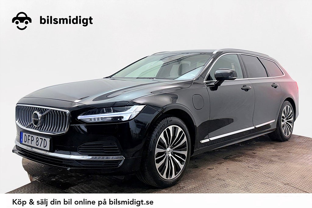 Volvo V90 Recharge T6 AWD Momentum Drag Navi Kamera Värmare 350hk