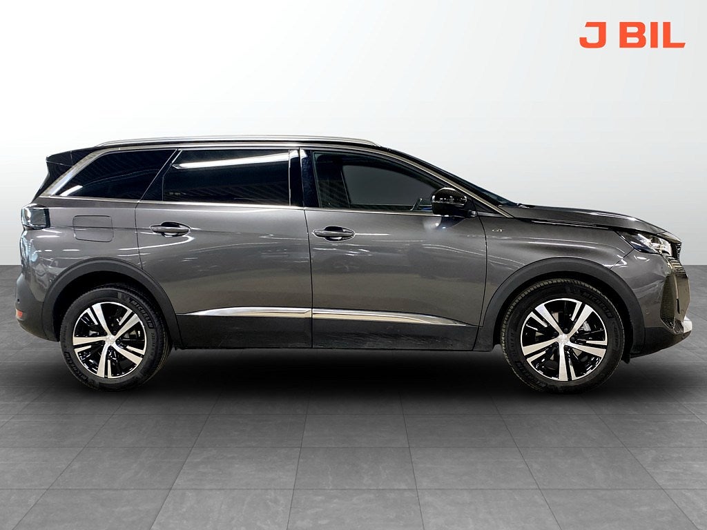 Bild på Peugeot 5008 GT 1.2 PT 130hk Aut - 7-SITS,B-KAMERA,NAV