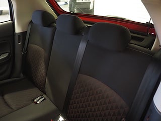 Halvkombi Mitsubishi Space Star 15 av 20