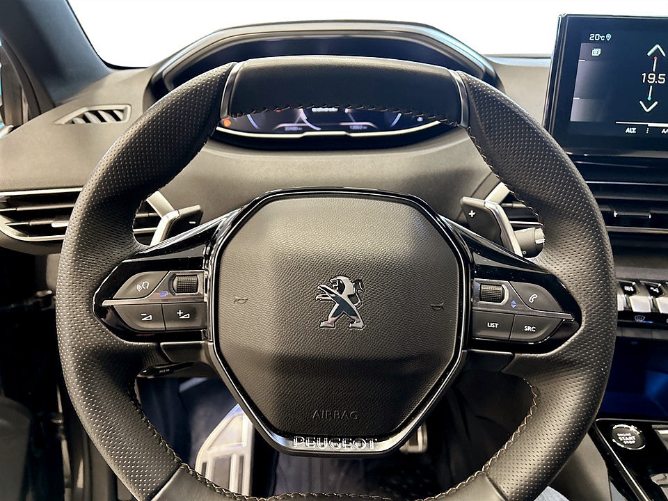 Bild på Peugeot 3008 GT 1.2 PT 130hk Aut - PL 24 månader/2000 mil