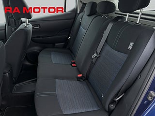 Halvkombi Nissan Leaf 12 av 15