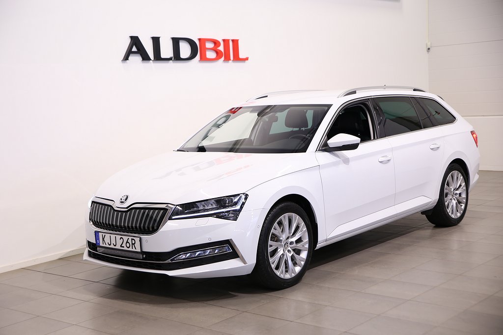 Skoda Superb iV 218hk Plug-in Hybrid Style Adv Edt DSG / Drag / PDC 