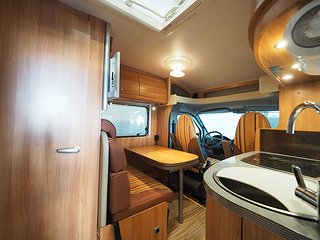 Husbil-halvintegrerad Bürstner Marano T 590 6 av 21