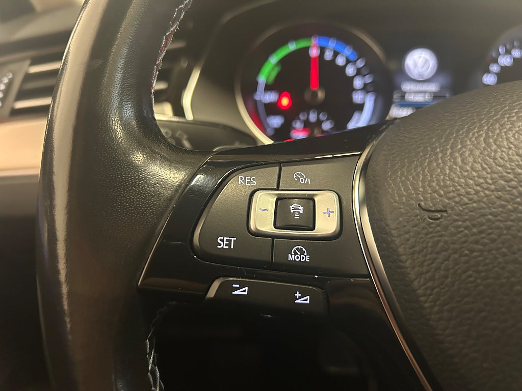 Volkswagen Passat SC GTE 218hk Plug-In |Drag|Värmare|Kamera| 2018