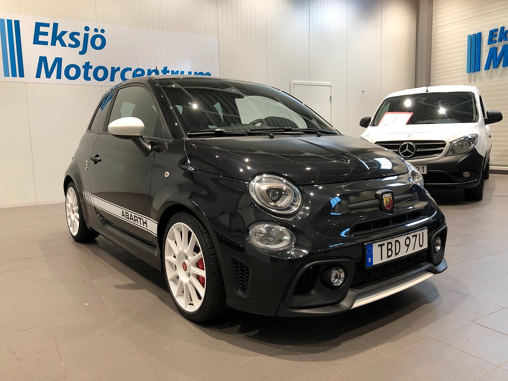 Abarth 595 1.4 T-JET 16V Euro 6 Akrapovic KolfiberSkalstolar