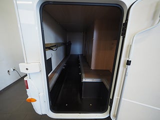 Husbil-halvintegrerad Sunlight T60 15 av 17