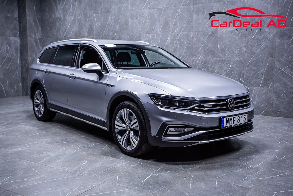 Volkswagen Passat Alltrack 2.0 TDI 4M M-Värmare Cockpit B-Kamera CarPlay Drag MOMS