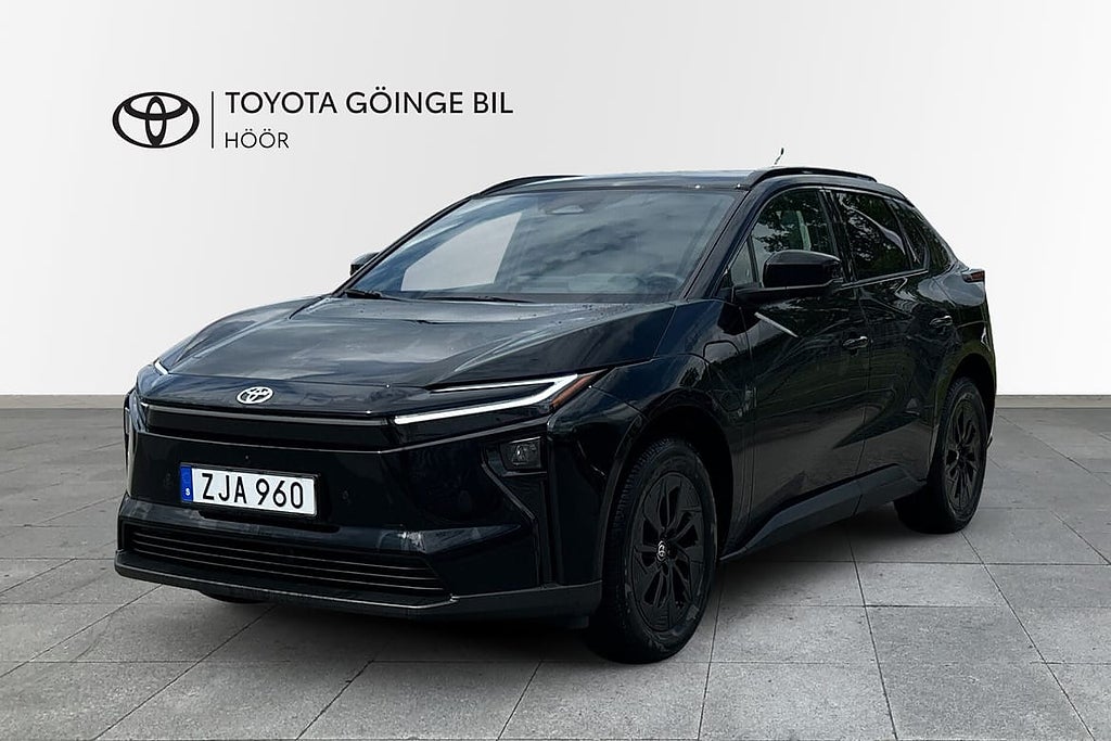 Toyota bZ4X 73.1 kWh AWD 343hk Active Tech Nya Modellen