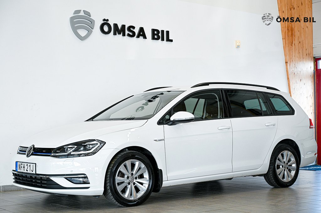 Volkswagen Golf 1.5 TGI B-Kam CarPlay Massage Fjärr-Värmare