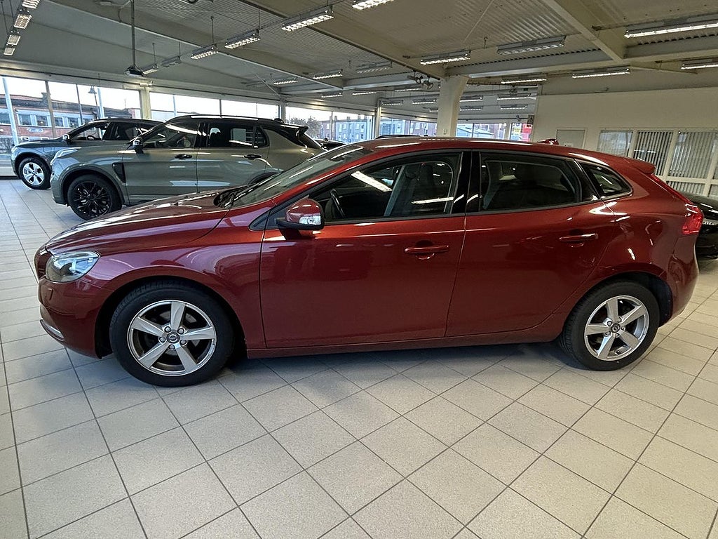 Volvo V40 D2 Your Kinetic