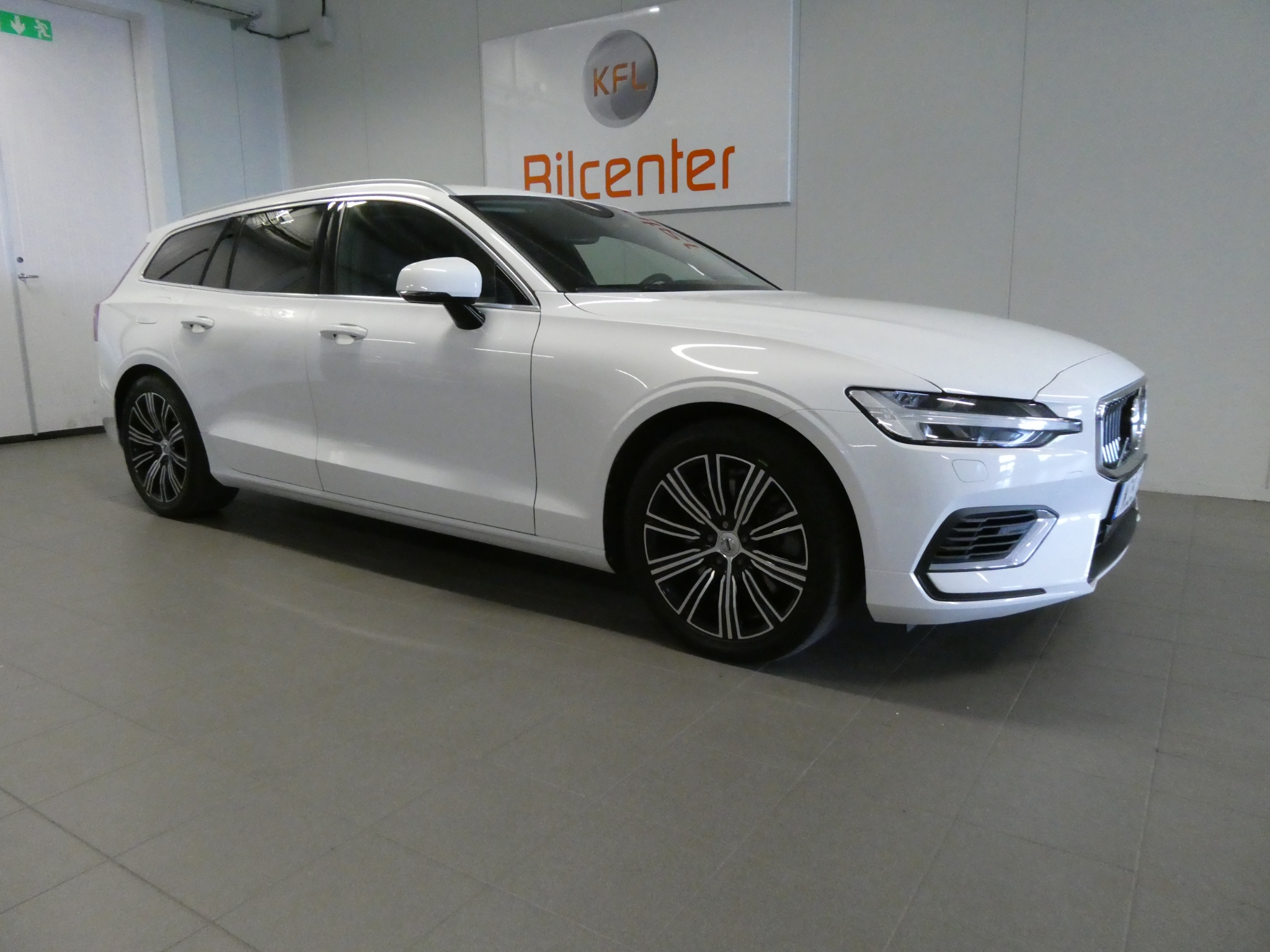 Volvo V60 Recharge T6 AWD Inscription Ex 2021, bild 4/59