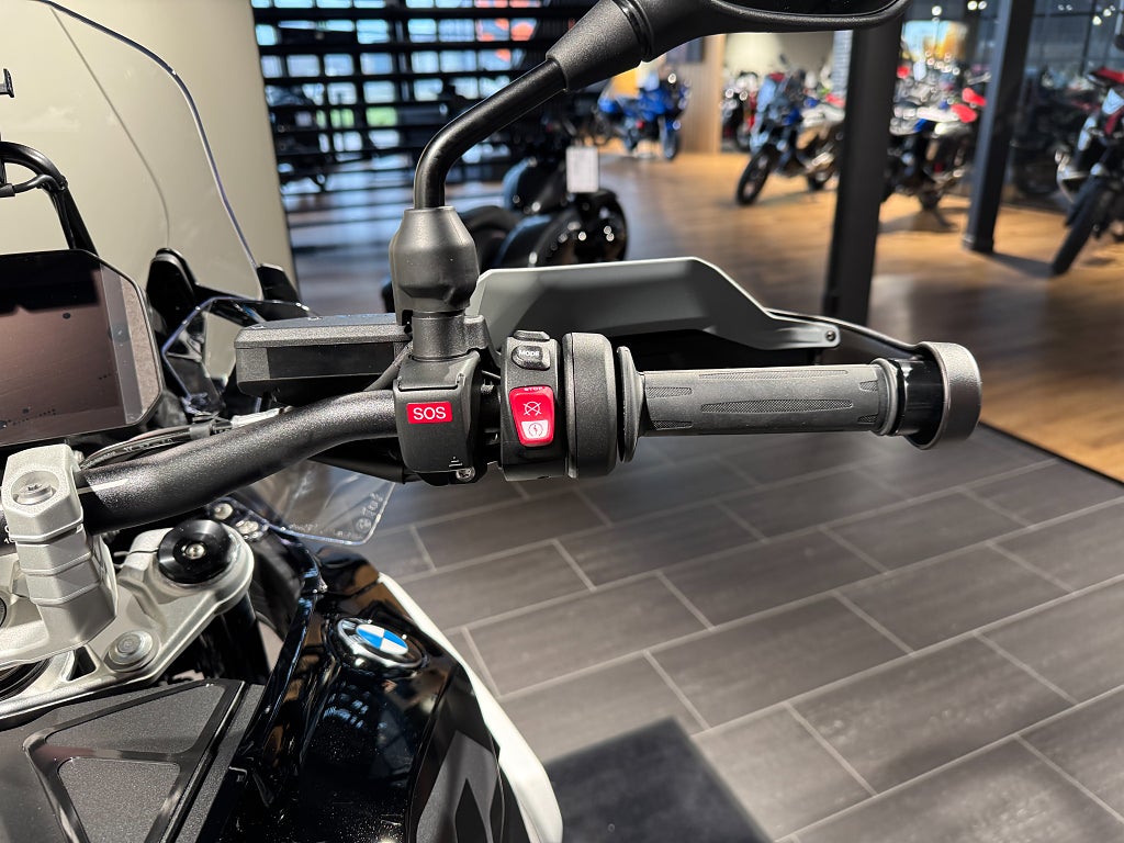 BMW R1300GS/Nu:290.295kr/Ränta 3,45%/Touring pack & Väskor ingår