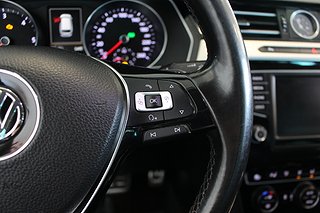 Kombi Volkswagen Passat 17 av 20