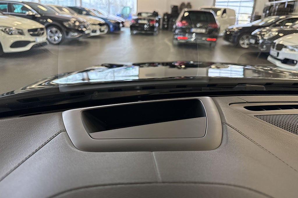Volvo V60 2019 - miniatyr 11