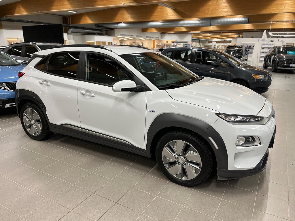 Hyundai Kona EV 64 kWh 204hk Premium Plus / 3-fas/S+V/HUD/APP/KRELL
