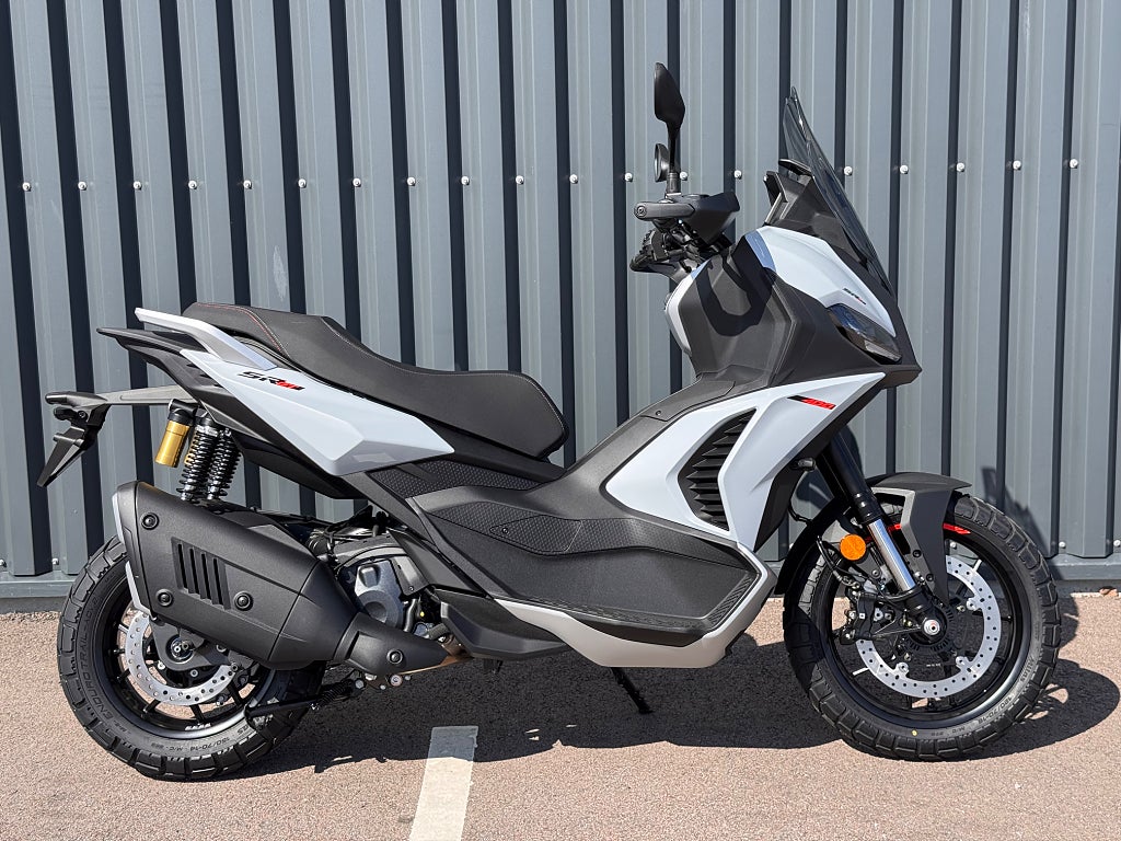 Aprilia SR GT 400 Dusty Grey