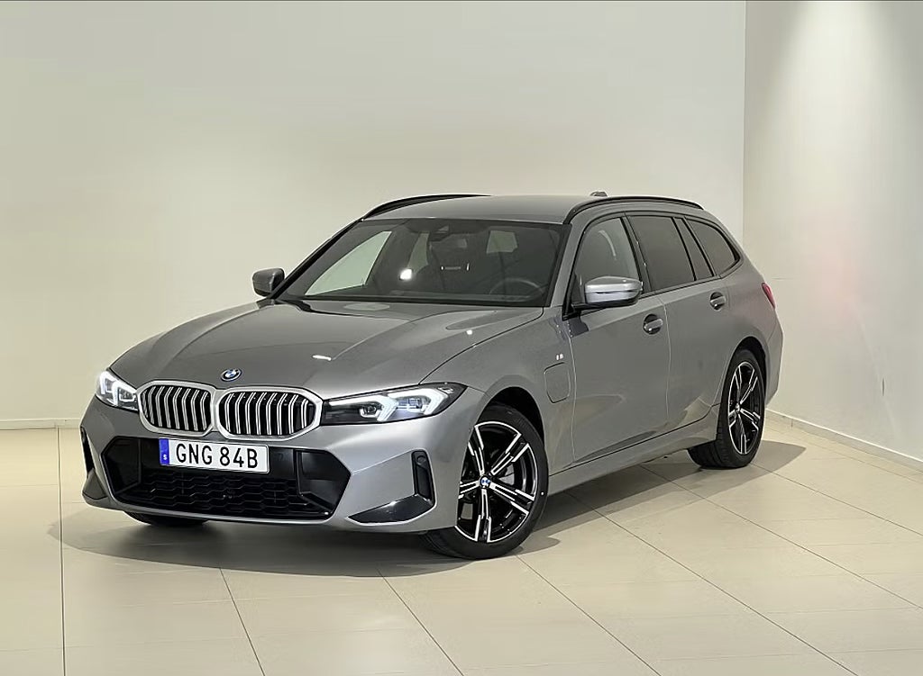 BMW 330e M-Sport, Värmare, Drag - Privatleasing 12 månader