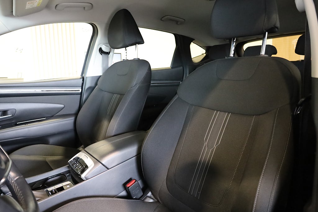 Hyundai Tucson 1,6 T-GDI MHEV Essential Aut Navi Kamera Leasbar 2023