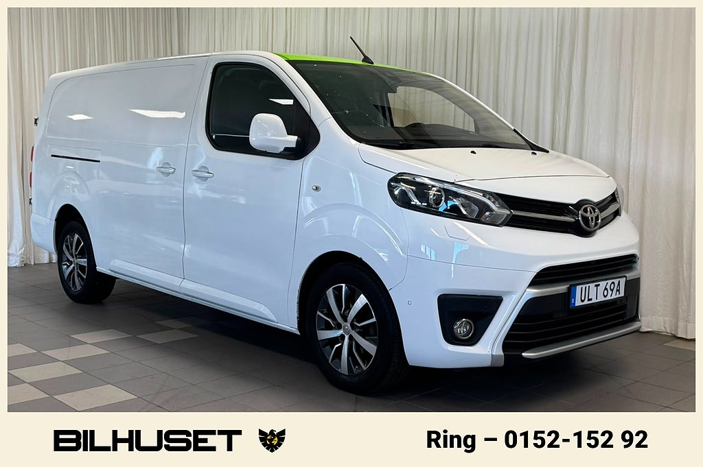 Toyota ProAce 2.0 D-4D Värmare Navi B-kamera Carplay