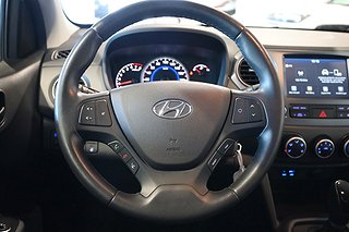 Halvkombi Hyundai i10 12 av 20