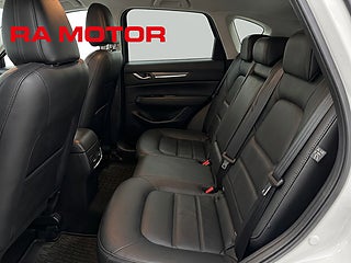 SUV Mazda CX-5 15 av 25