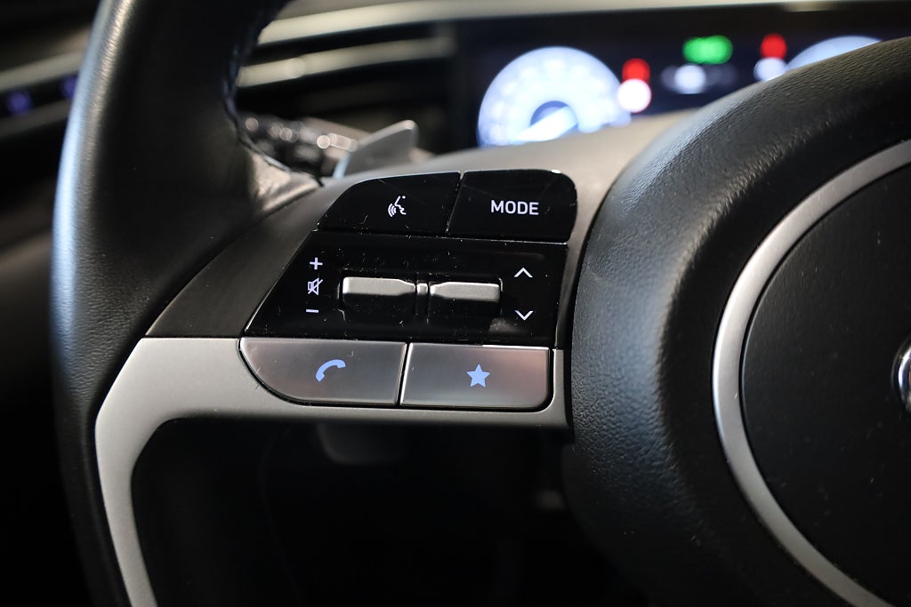 Hyundai Tucson Hybrid AWD Advanced Pano 360° Navi Krell Läder Keyless