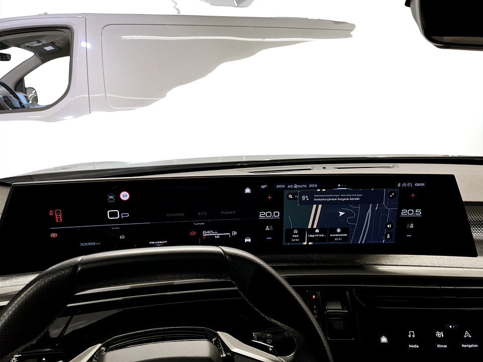Bild på Peugeot 3008 GT Hybrid 145hk Aut B-KAMERA CARPLAY