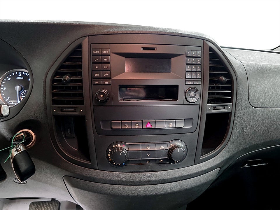 Bild på Mercedes-Benz Vito Mixto Tempmatic 163hk Aut KAMPANJRÄNTA 3,99%